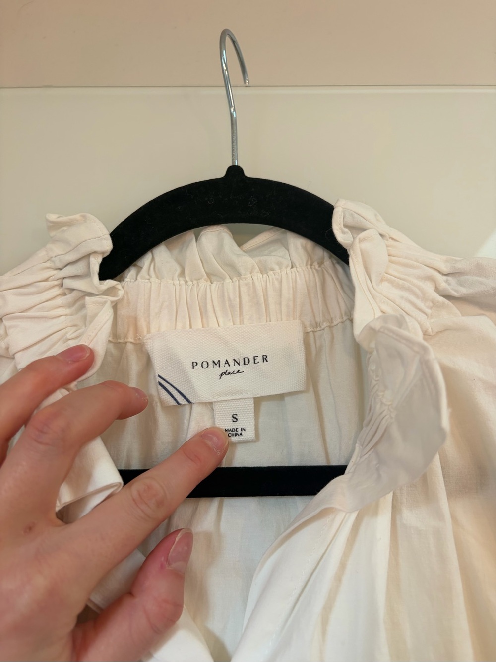 Pomander Place White Rae Blouse - Picture 7 of 11